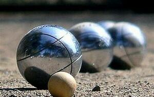 Concours de pétanque