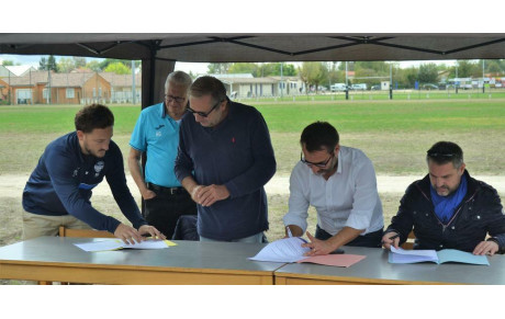 Football : les clubs de Coutras et Bergerac s’associent (article Sud-Ouest)